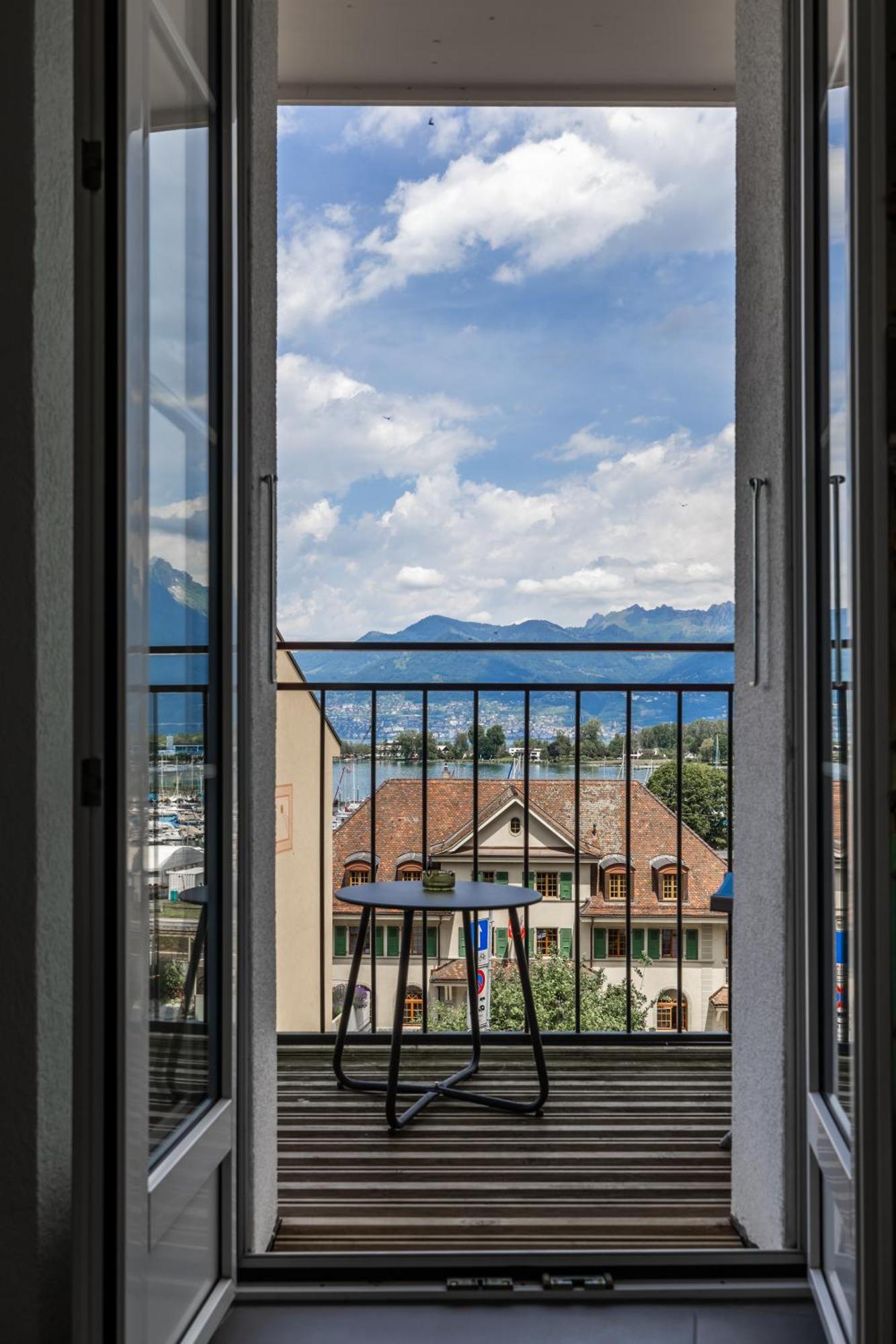 Aloha Chambres Port-Valais Exterior photo